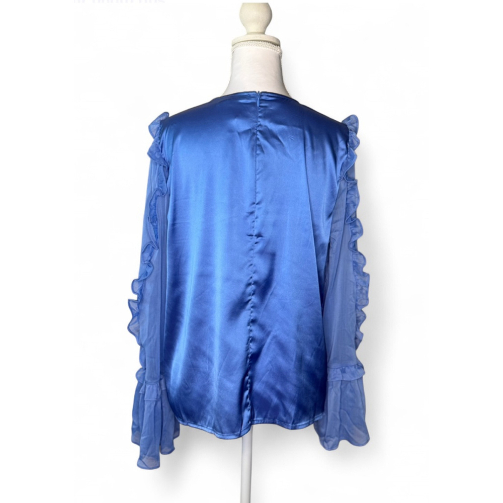 💙 French Connection Blue Satin Ruffle Sleeve Blouse – Size M – NWOT💙 - Picture 2 of 4